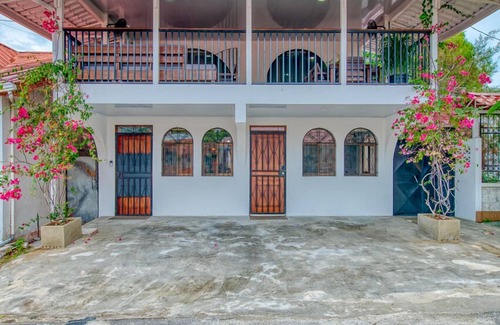 Limon Apartment | Razas IV - Getaway goals for six