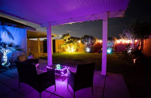 Henderson Condo | Real grass | small dogs OK | privt entrance | quiet neighborhood