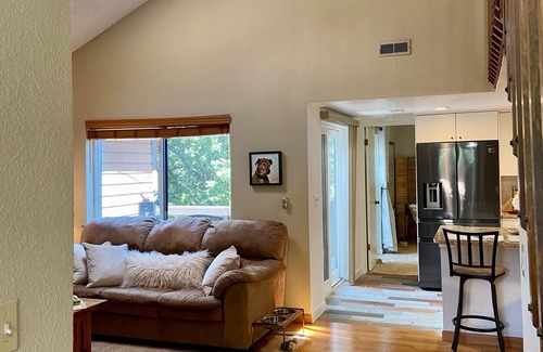 Boulder Condo | Recently Remodeled Long Term Stay in Beautiful Location