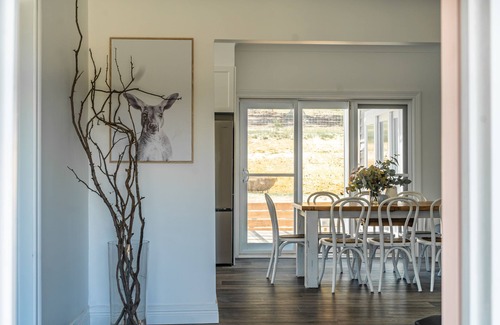 Wingello House | Recently renovated 70 year old cottage on a 1500 acre farm.