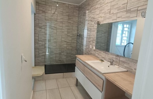 Saint-Brieuc Apartment | Recently renovated apartment