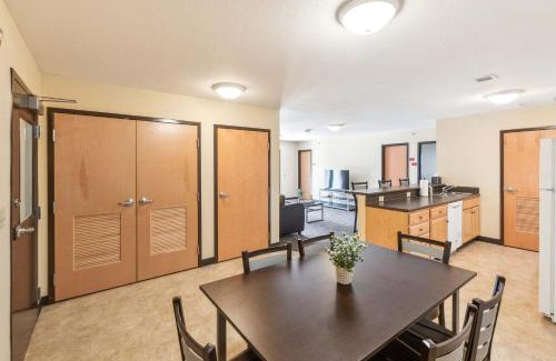 Ontario Apartment | Recharge Right Bright Space with Modern Touches