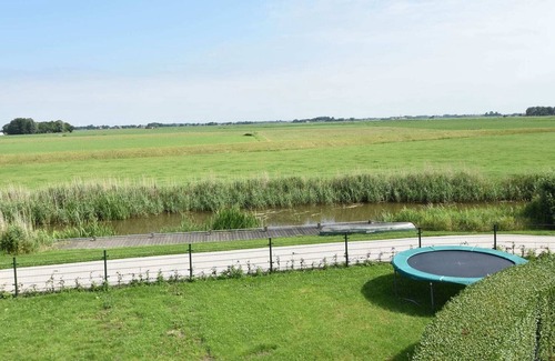 Lollum Other | Recreational farm located in a beautiful area of Friesland