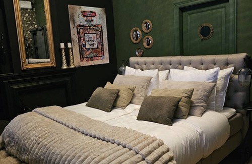 Kloosterzande Bed & Breakfast | Rectory equipped with every luxury