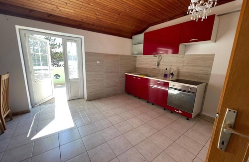 Stara Novalja Apartment | Red Apartment for 05