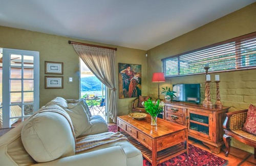 Wilderness Apartment | Red Door Cottage