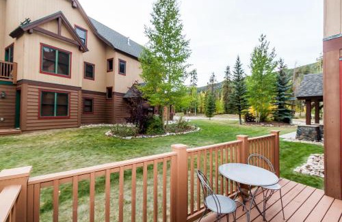 Keystone Apartment | Red Hawk Townhome #2327 by Summit County Mountain Retreats