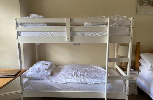 Winfrith Newburgh Bed & Breakfast | Red Lion