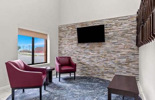 Mitchell Hotel | Red Lion Inn & Suites Pontoon Beach