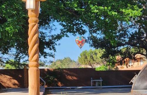 Corrales Bed & Breakfast | Red Mountain Manor vineyard and guesthouse