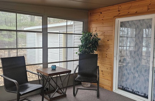 Tomahawk Cabin | Red Oak Retreat - Cabin on the Water