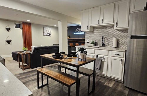 Creighton Apartment | Red Rocks Retreat: Cozy 2-Bd Basement Apartment