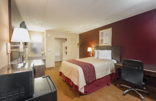 Greater Belhaven Hotel | Red Roof Inn Jackson Downtown - Fairgrounds
