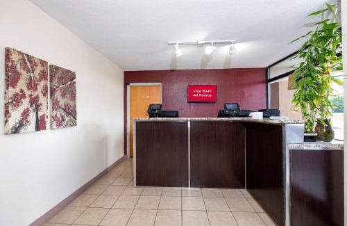 Kenly Hotel | Red Roof Inn Kenly - I-95