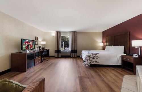 Newport News Hotel | Red Roof Inn Newport News - Yorktown