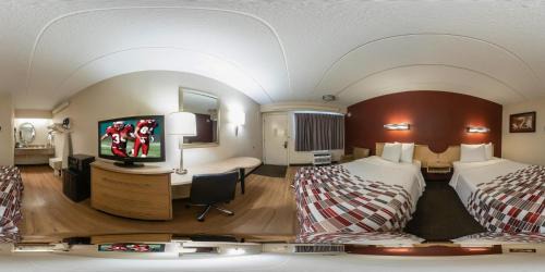 Trevose Hotel | Red Roof Inn Philadelphia - Trevose