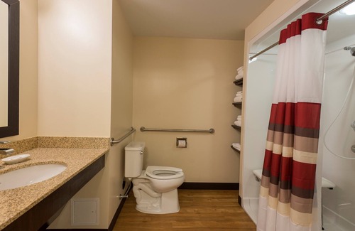 Whippleville Hotel | Red Roof Inn PLUS+ & Suites Malone