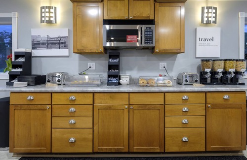 Herkimer Hotel | Red Roof Inn & Suites Herkimer