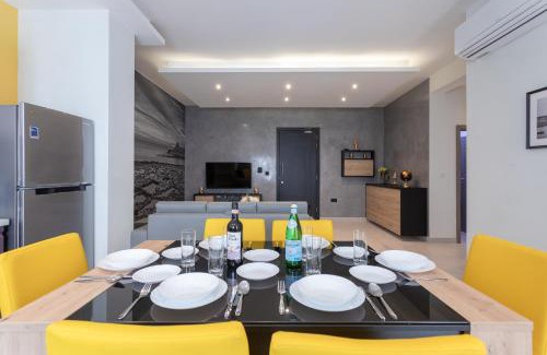 Marsalforn Apartment | Red Rose