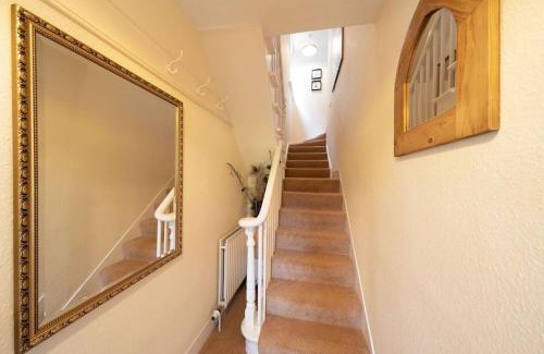 Logie Coldstone House | Red Squirrel Cottage, Family & Pet Friendly Adventure Retreat, Strathdon, Aberdeenshire