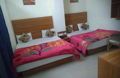 Munnar Hotel | Red Star Holidays