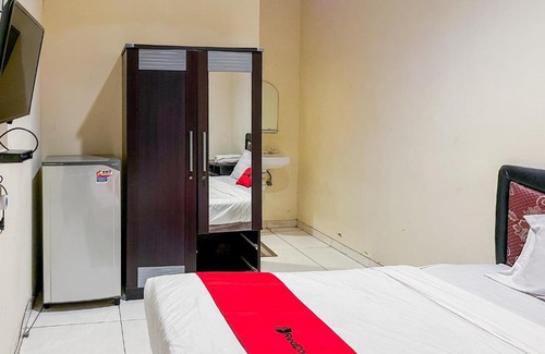 Suko Manunggal Hotel | RedDoorz At Graha 99 Simomulyo