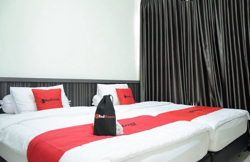 Purwokerto House | RedDoorz near GOR Satria Purwokerto