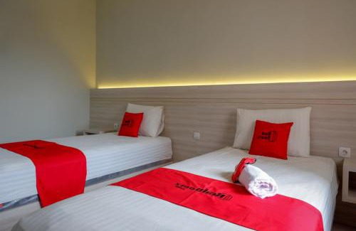 West Semarang House | RedDoorz Near PRPP Marina Semarang