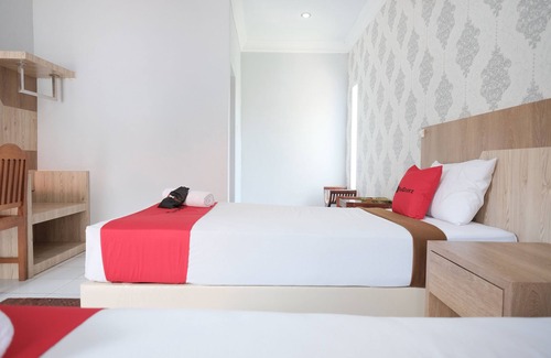 Bangko Hotel | RedDoorz near RSUD Kolonel Abundjani Bangko