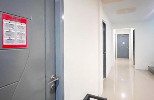 Lubuk Baja Hotel | RedDoorz near Sungai Panas Batam