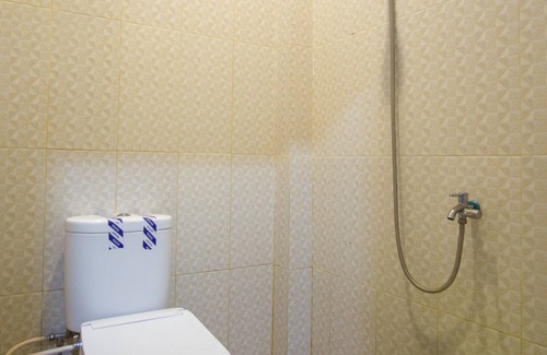 Ternate House | RedDoorz near Taman Kota Ternate