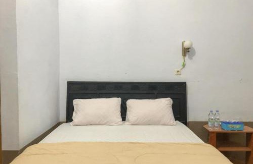 Benteng Hotel | RedDoorz Syariah At Hotel Baruga Bonerate Selayar