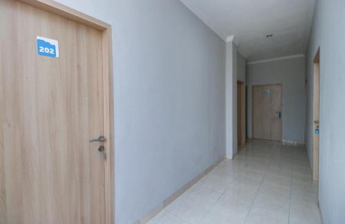 Depok House | RedDoorz Syariah @ Cinere Depok