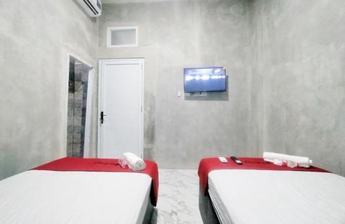Java Hotel | RedDoorz Syariah near Exit Tol Bojong Pekalongan