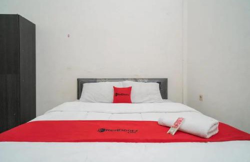 Banjarbaru Hotel | RedDoorz Syariah Near Syamsudin Noor Airport 4