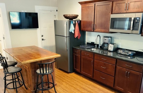 Southern Shores Apartment | Redhouse - Private 2 Bedroom Apartment near beach