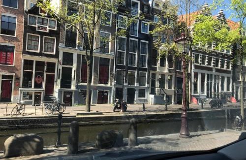 Amsterdam City Centre Bed & Breakfast | Redlightdistrict chinacitycentre partypalace