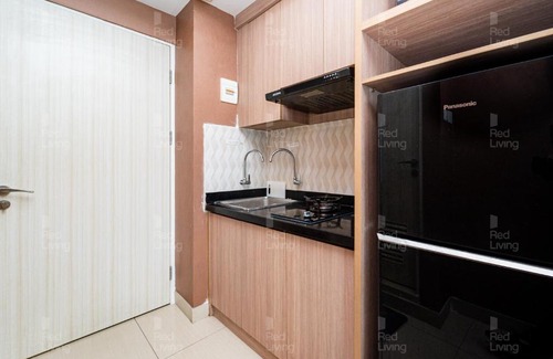 Bekasi Barat Hotel | RedLiving Apartemen Grand Kamala Lagoon - Owner Room Tower Barclay North