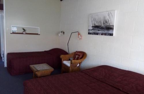 Levin House | Redwood Lodge Motel