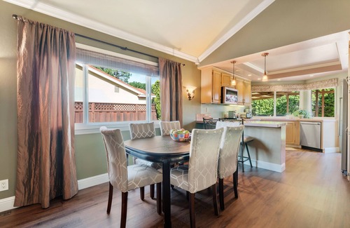 Redwood Shores House | *Redwood Shores Living SFO 15min away* BRAND NEW GRILL &JACUZZI! COME ENJOY*