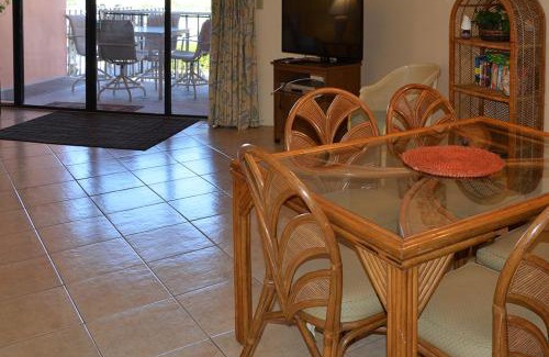 Indian Rocks Beach Apartment | Reef Club 105