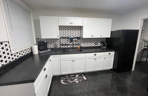 Salina Apartment | Reel Cozy NightsnNo Cleaning Fee!
