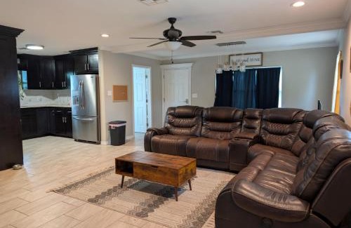 Ingleside House | Reel Fun Family Retreat