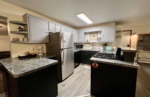 Shawano Cottage | Reel Paradise- a stone’s skip away from the gorgeous Shawano Lake