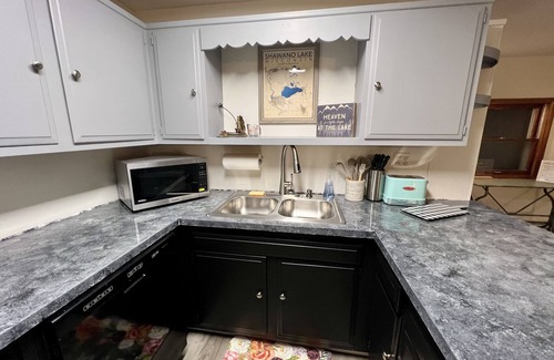 Shawano Cottage | Reel Paradise- a stone’s skip away from the gorgeous Shawano Lake