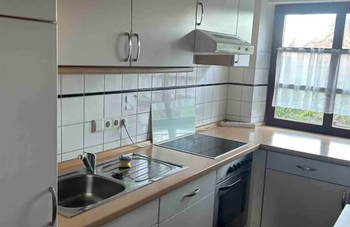 Poppenbull Apartment | Reetdach-app. "landhus Achter de Kark - Stüerboord" in Poppenbüll für 2 Personen