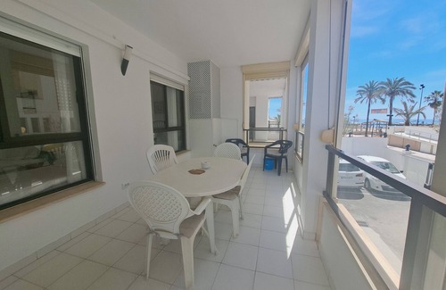 Torreblanca Apartment | Ref: 299 4 bedroom front line beach apartment with swimming pool in Fuengirola