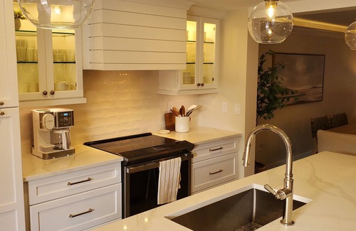 Sanibel Condo | Refined Coastal Escape, Fully Renovated 2BR Ground Floor, Steps to the Beach