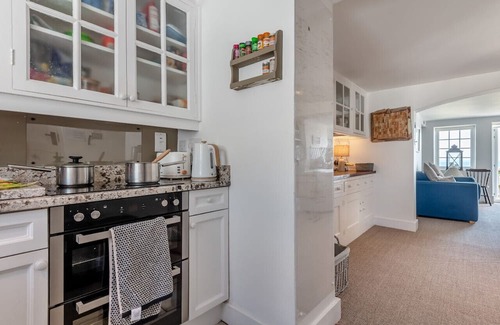 Littlebredy House | Reflections - Two Bedroom House, Sleeps 4