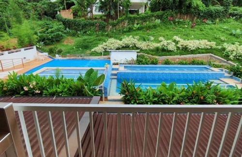 San Pedro Apartment | Refreshing Retreat by the Pool